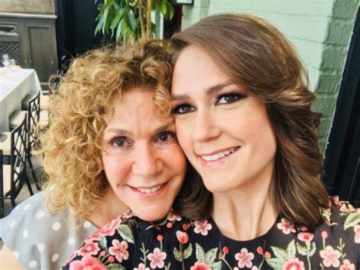 Jessica Tarlov, Being a Mom in the Spotlight, and Being Pregnant at
