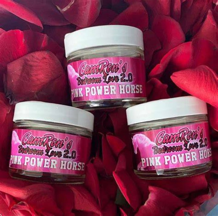 Pink Horse Power THE FIELD